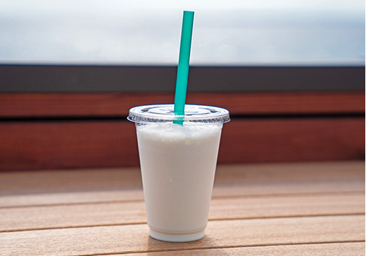 ソフトクリームとドリンク